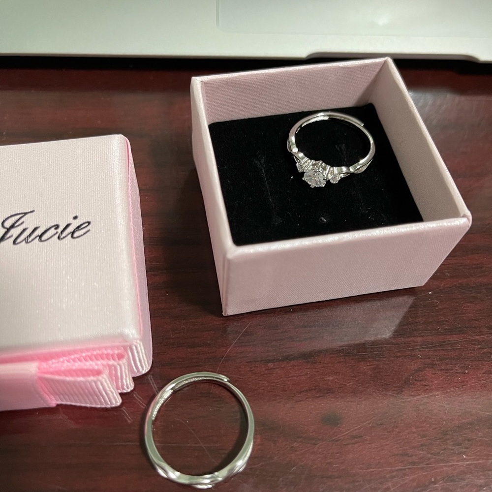 Wedding Band & Engagement Ring - Picture 4 of 5